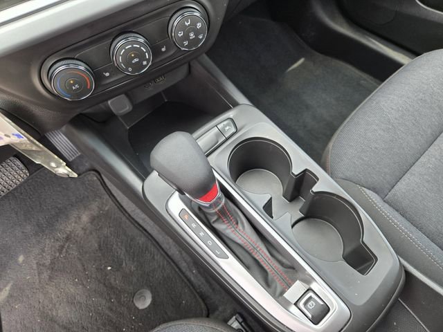 Used 2024 Chevrolet Trax RS FWD image 19