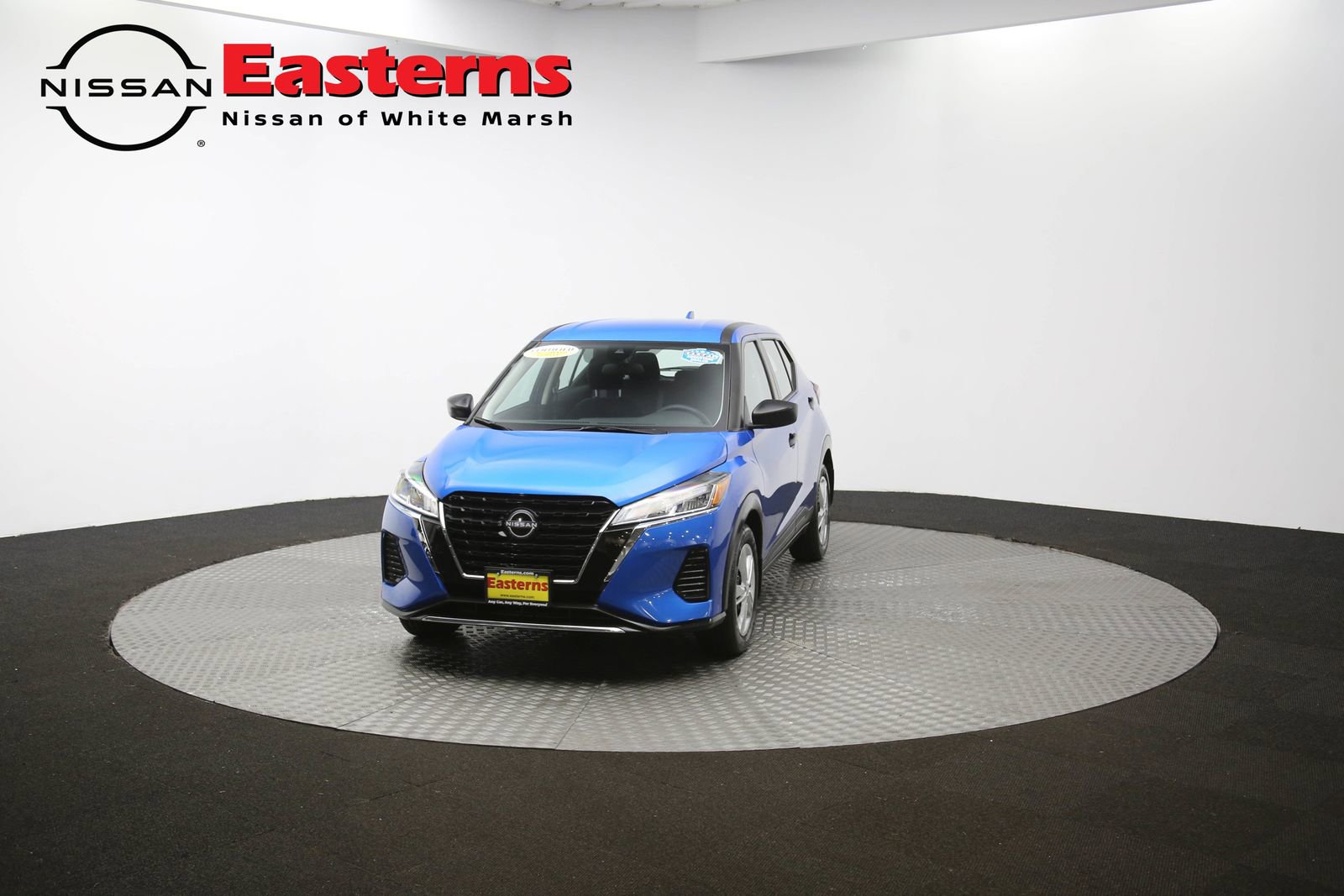 Used 2024 Nissan Kicks S image 98