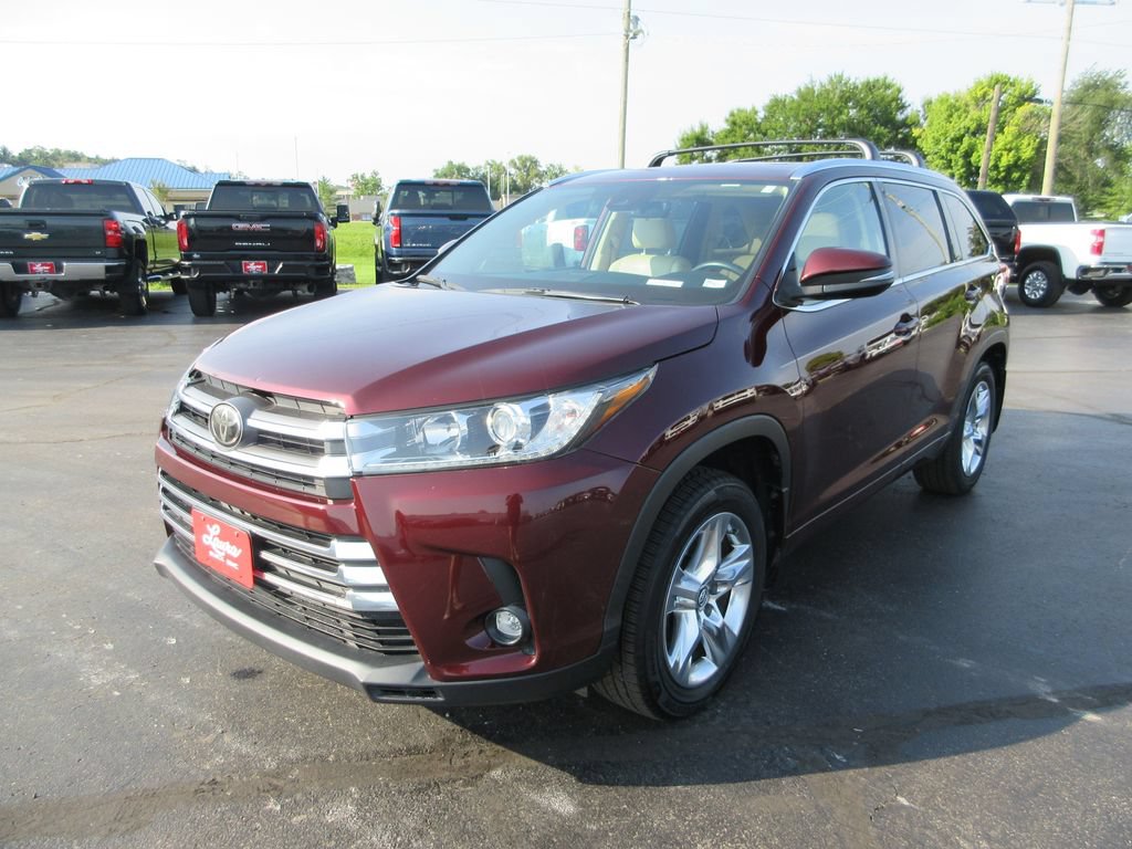 Used 2019 Toyota Highlander Limited AWD/4WD image 11