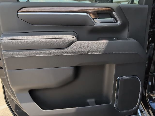 New 2025 Chevrolet Silverado 3500 LT w/ Texas Edition image 9