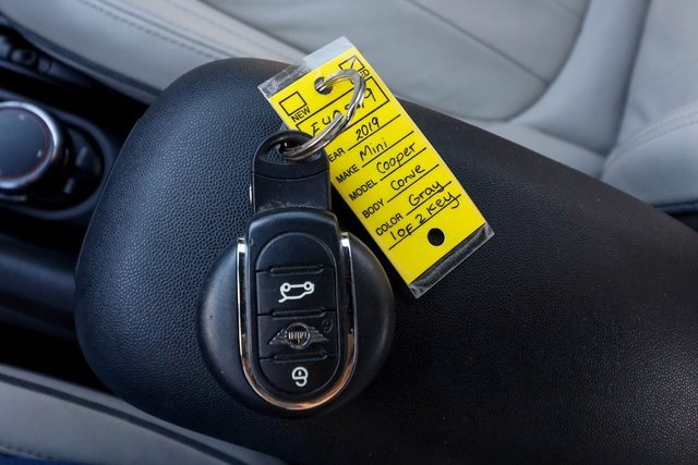 Used 2019 MINI Cooper S image 12