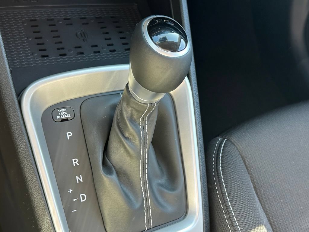New 2026 Hyundai Venue SEL FWD image 18