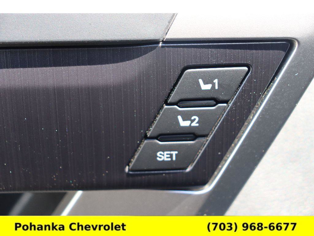 Used 2024 Toyota Tundra Platinum AWD/4WD image 26