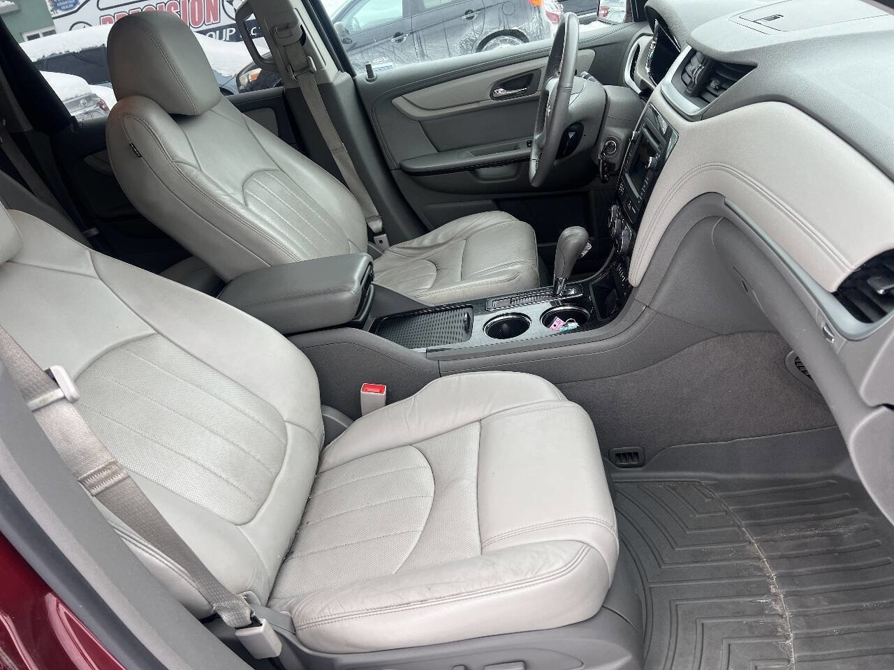 Used 2015 Chevrolet Traverse LTZ image 18