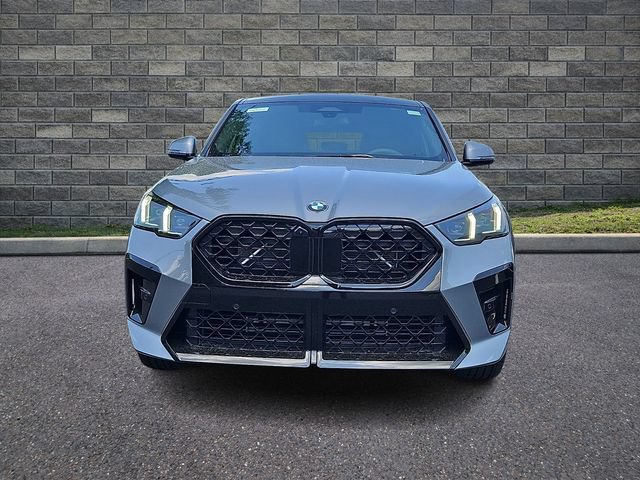 New 2026 BMW X2 xDrive28i w/ Technology Package AWD/4WD image 2