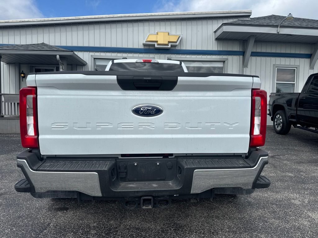 Used 2026 Ford F350 XLT AWD/4WD image 6