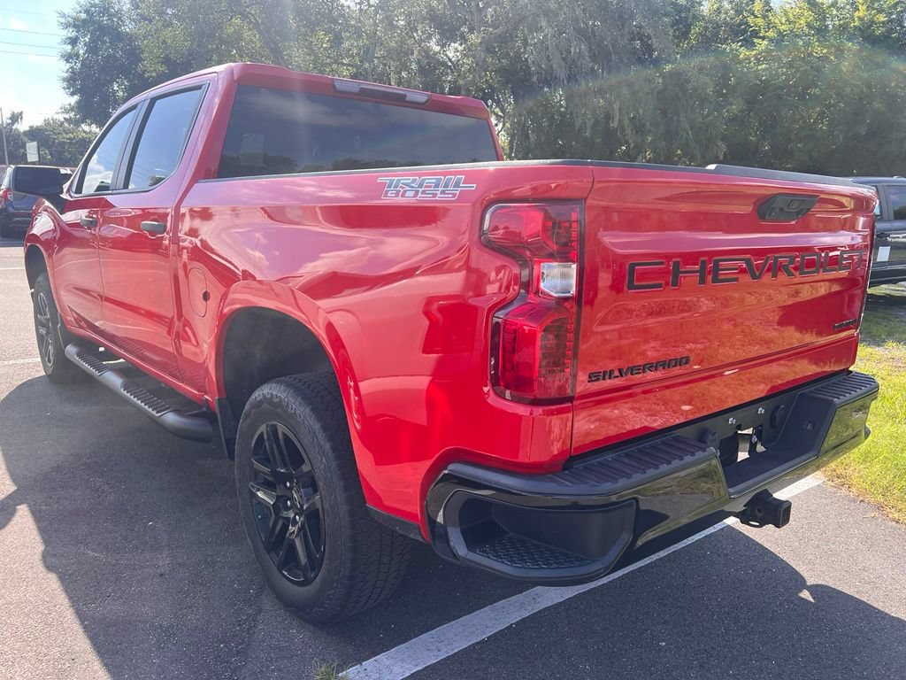 Used 2024 Chevrolet Silverado 1500 Custom Trail Boss w/ Turbomax Blackout Package AWD/4WD image 3
