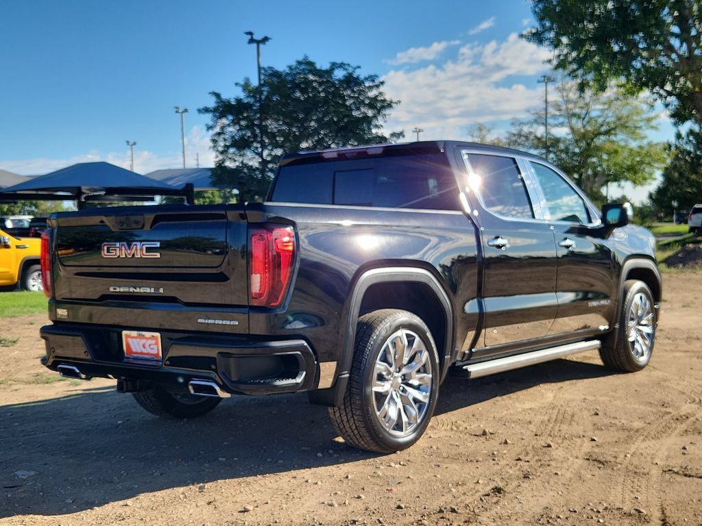 Used 2025 GMC Sierra 1500 Denali w/ Denali Reserve Package AWD/4WD image 4
