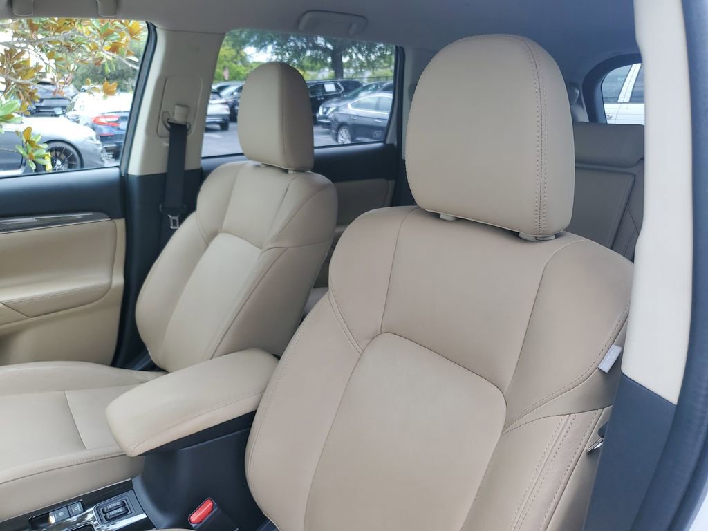 Used 2020 Mitsubishi Outlander SEL FWD image 18