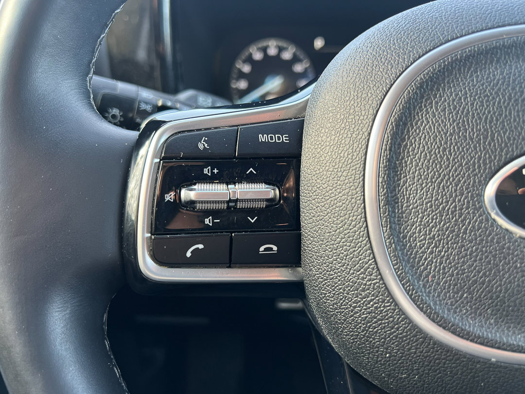 Used 2021 Kia Sorento SX Prestige image 22