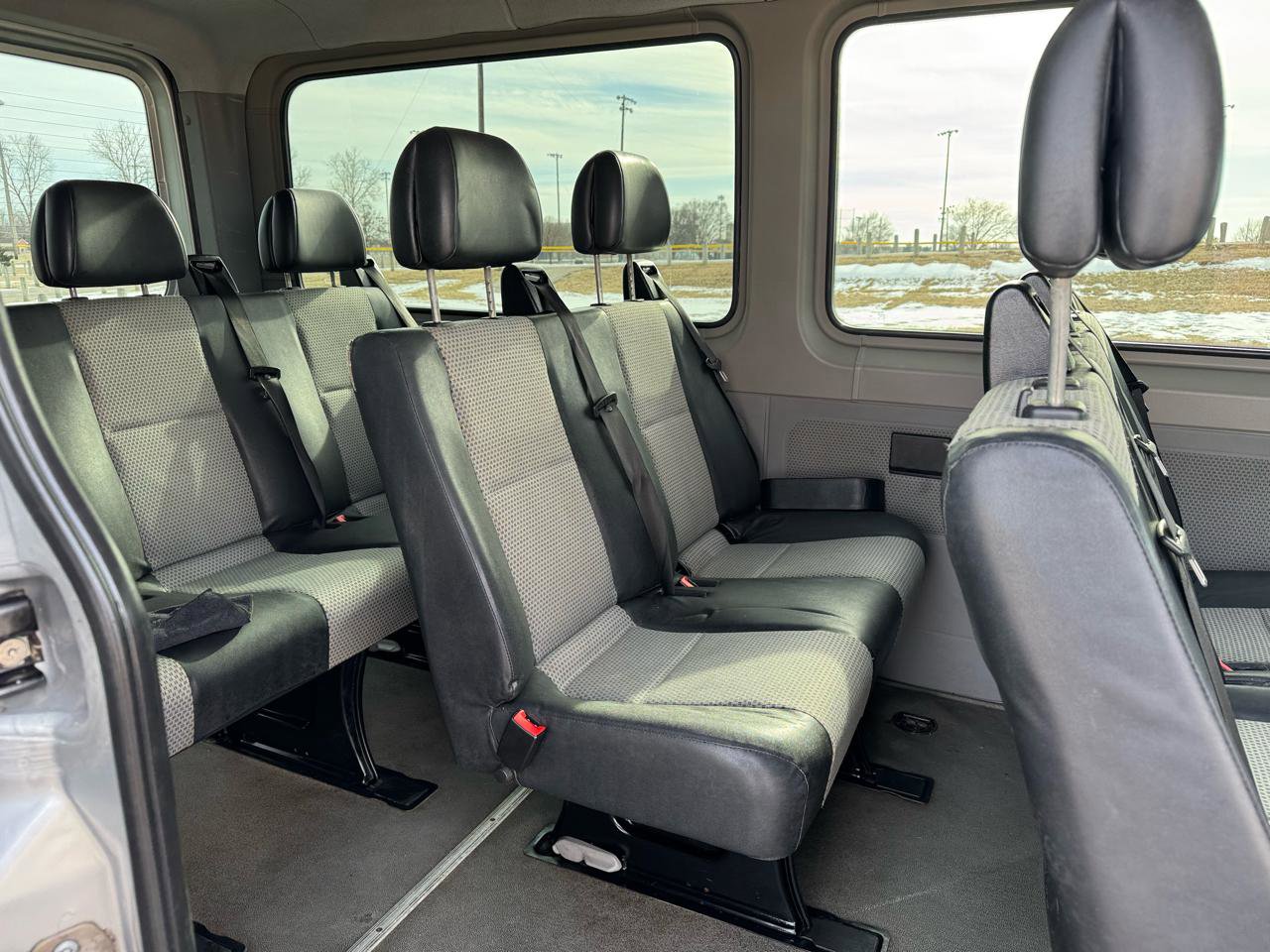 Used 2007 Dodge Sprinter 2500 w/ Cooling Group image 14