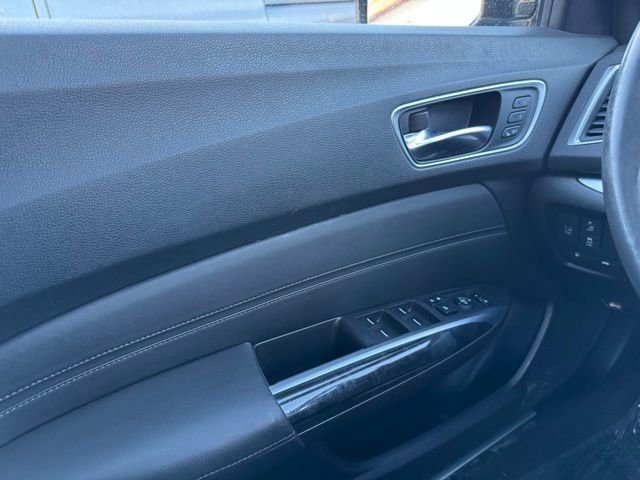 Used 2018 Acura TLX FWD image 33