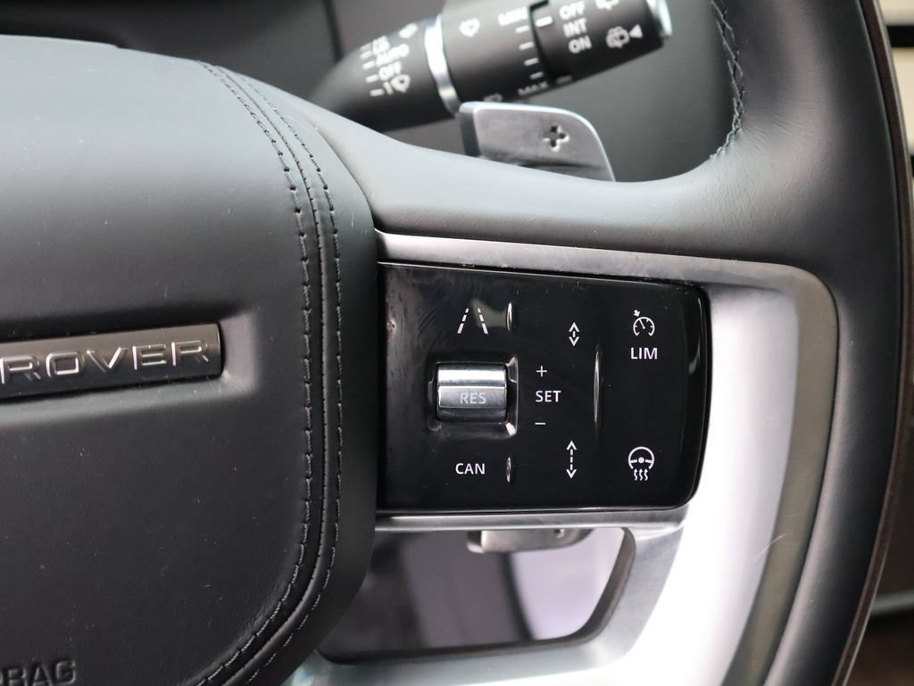 Certified 2025 Land Rover Range Rover Autobiography AWD/4WD image 34