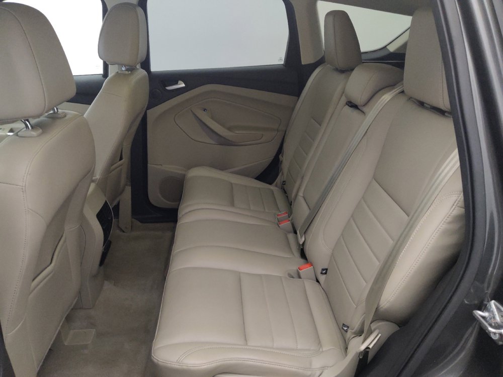 Used 2016 Ford Escape SE w/ SE Leather Comfort Package FWD image 18