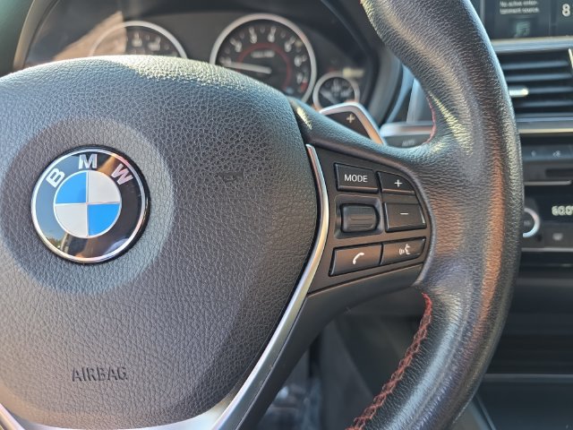 Used 2018 BMW 330i xDrive Sedan AWD/4WD image 20