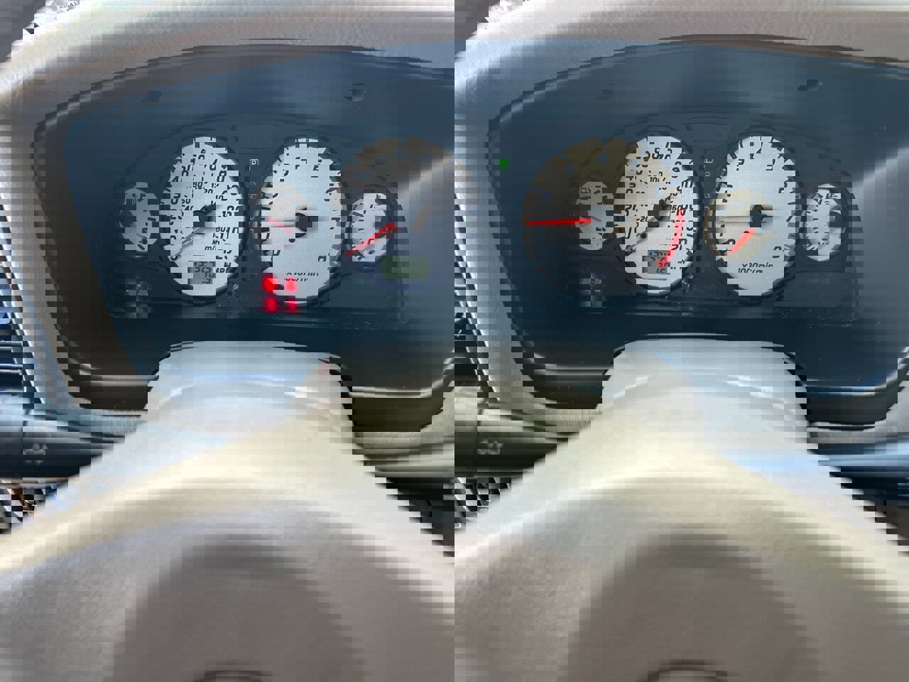 Used 2004 Nissan Pathfinder SE image 18