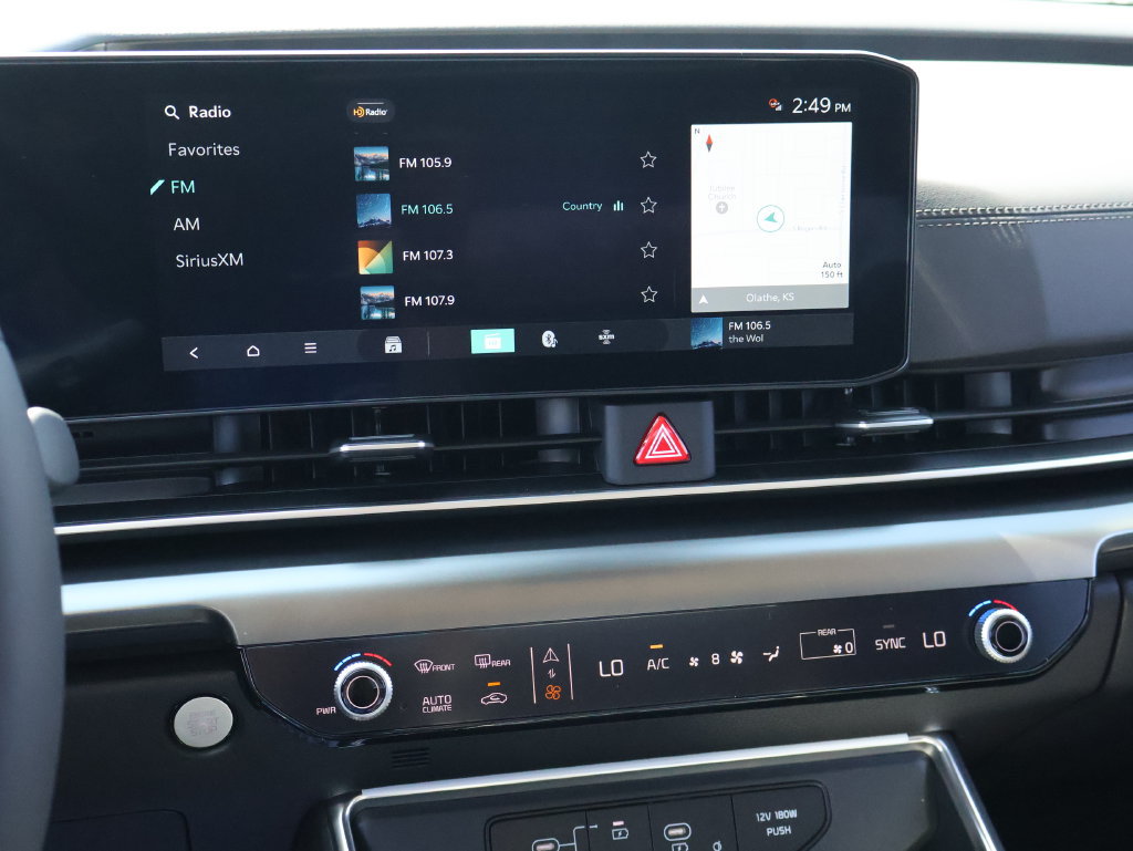 New 2027 Kia Carnival SX w/ Dark Edition Package FWD image 41