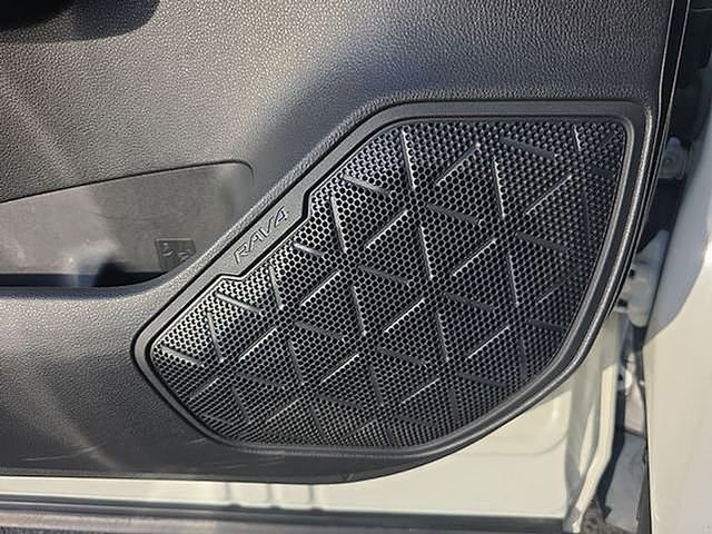 Used 2022 Toyota RAV4 XSE image 61