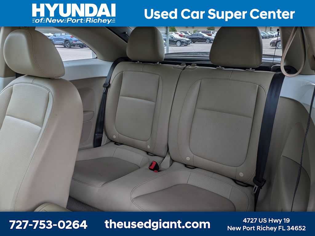 Used 2017 Volkswagen Beetle 1.8T SEL FWD image 15