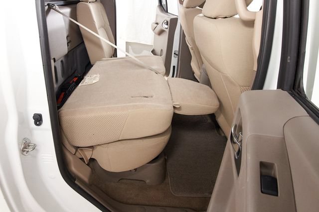 Used 2018 Nissan Frontier SV AWD/4WD image 24