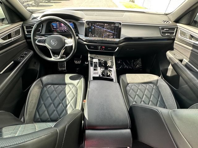 Used 2024 Volkswagen Atlas Cross Sport SEL Premium R-Line AWD/4WD image 34