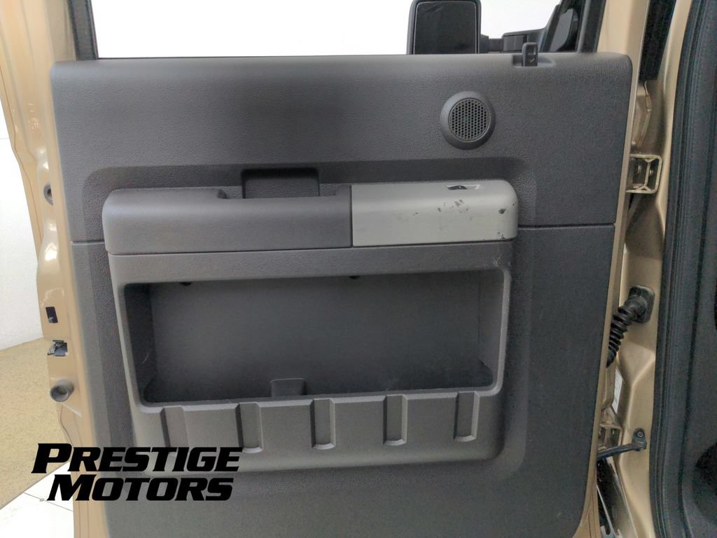 Used 2013 Ford F250 Lariat AWD/4WD image 26