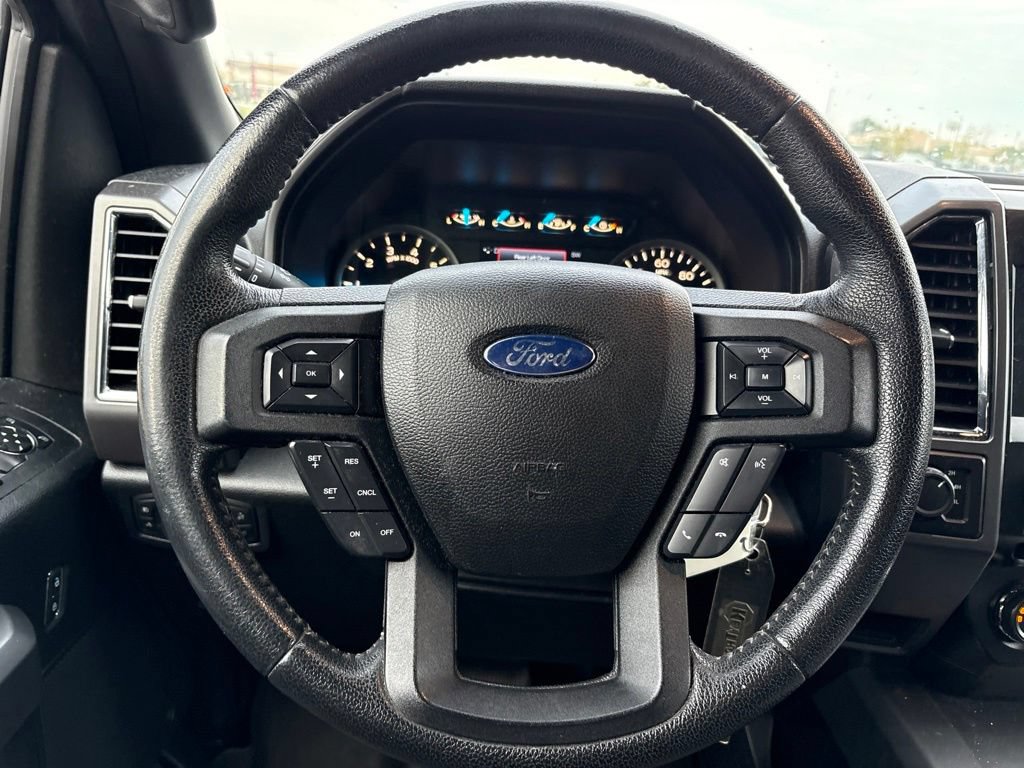 Used 2015 Ford F150 XLT w/ Equipment Group 302A Luxury AWD/4WD image 21