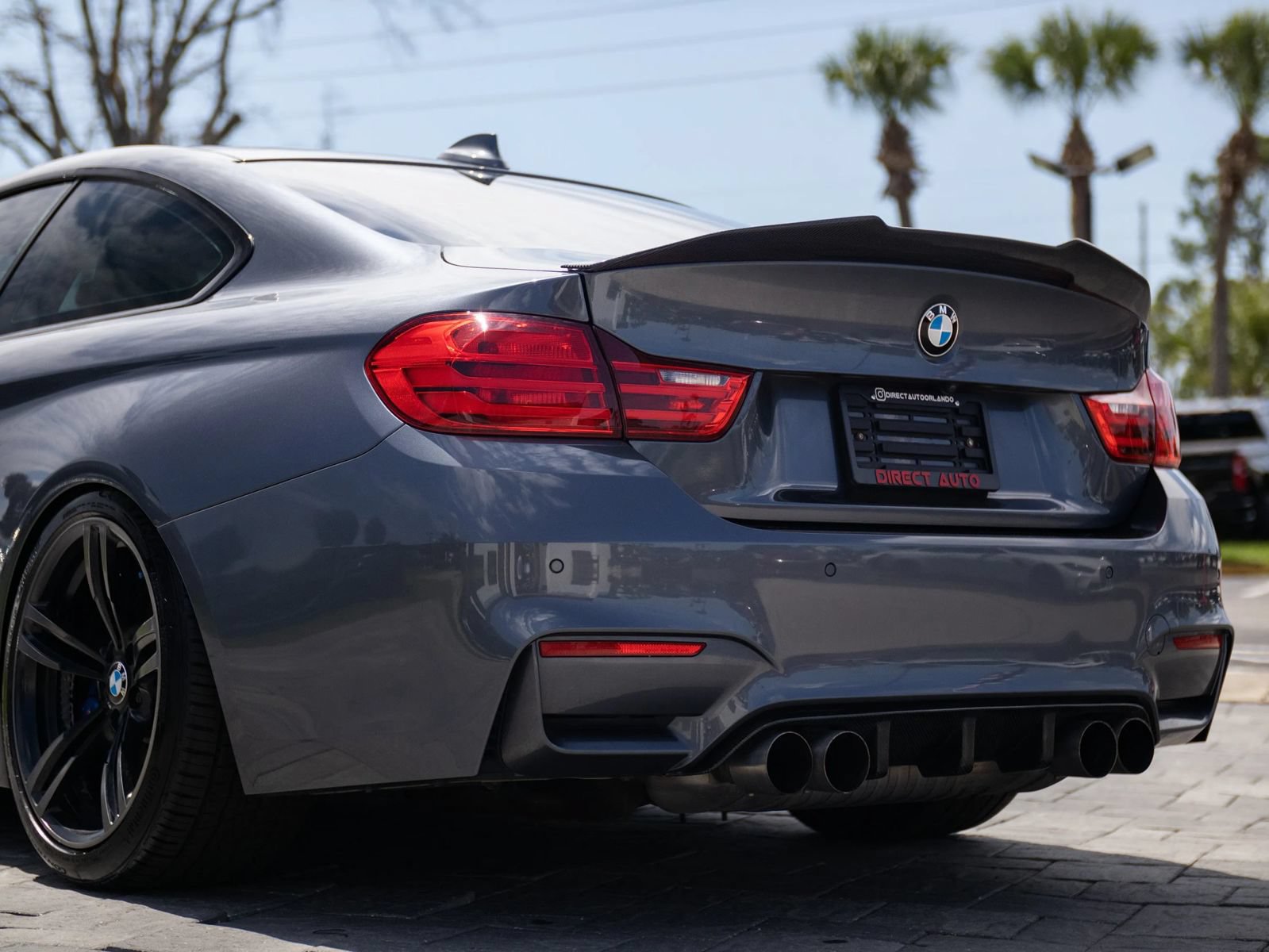 Used 2015 BMW M4 Coupe w/ Executive Package RWD image 11