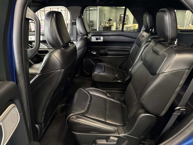 Used 2023 Ford Explorer ST w/ Equipment Group 401A image 18