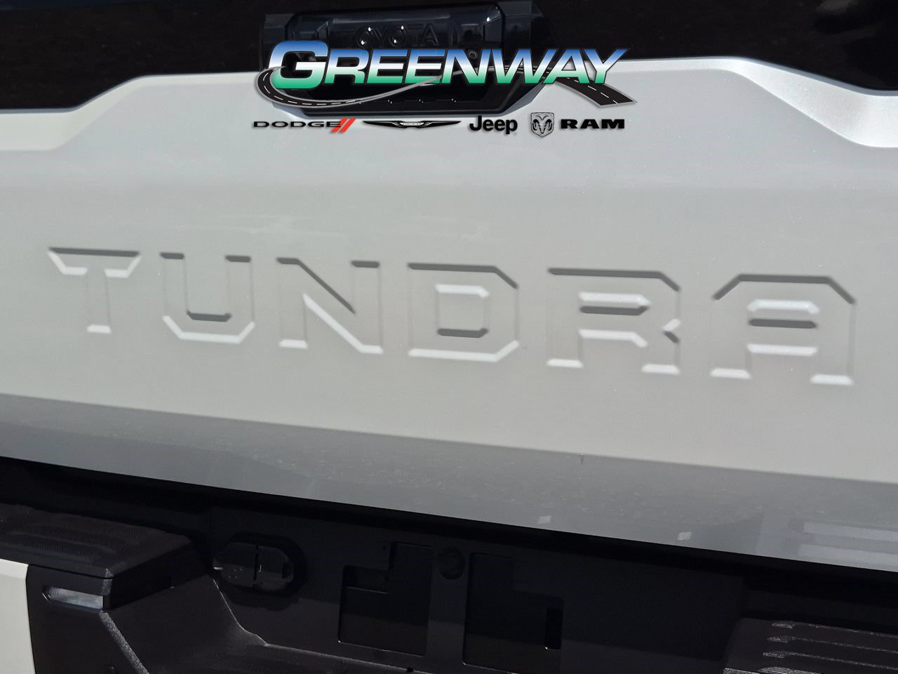 Used 2025 Toyota Tundra Platinum AWD/4WD image 31