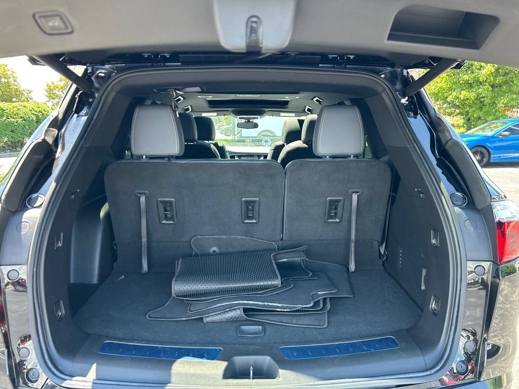 Certified 2023 Buick Enclave Essence w/ Experience Buick Package FWD image 36