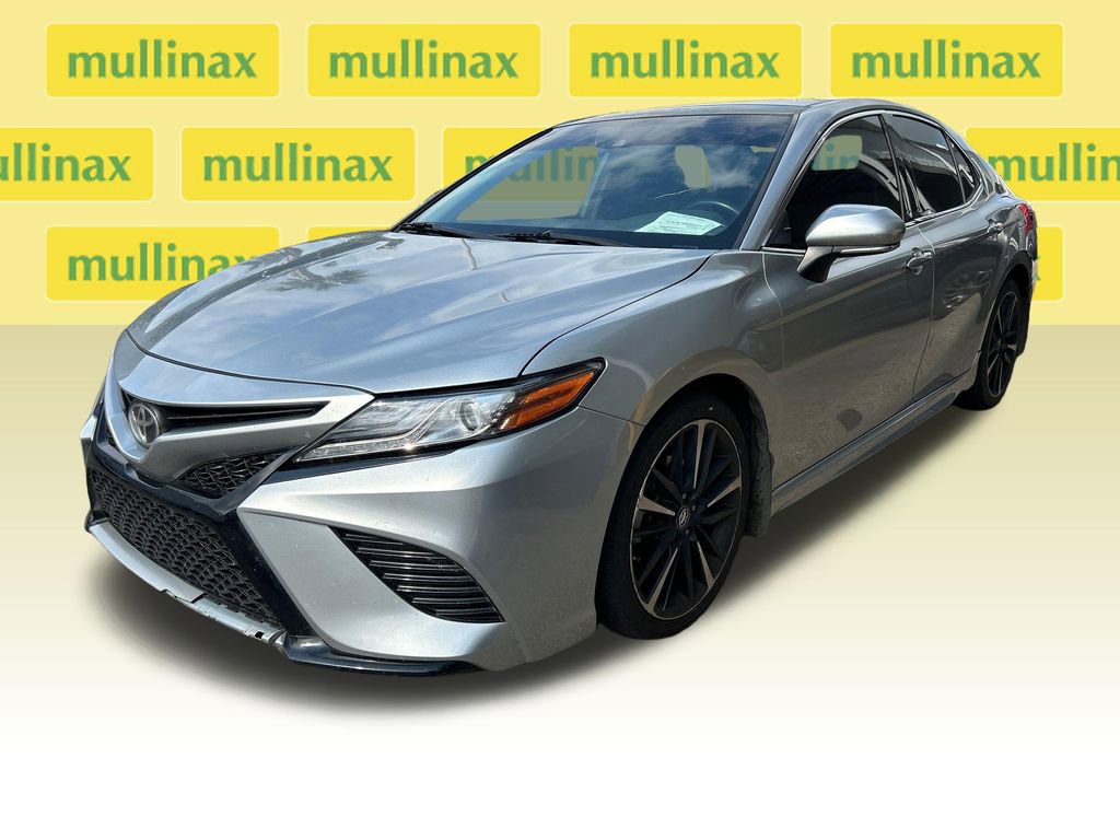 Used 2019 Toyota Camry XSE FWD image 4