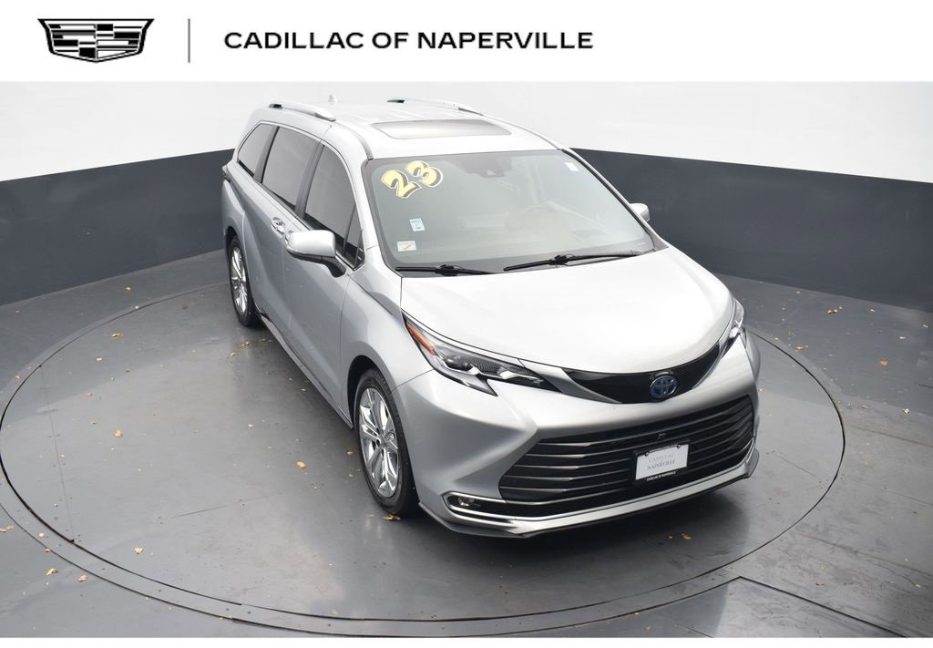 Used 2023 Toyota Sienna Platinum