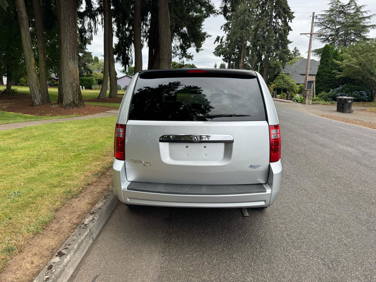 Used 2008 Dodge Grand Caravan SXT FWD image 9