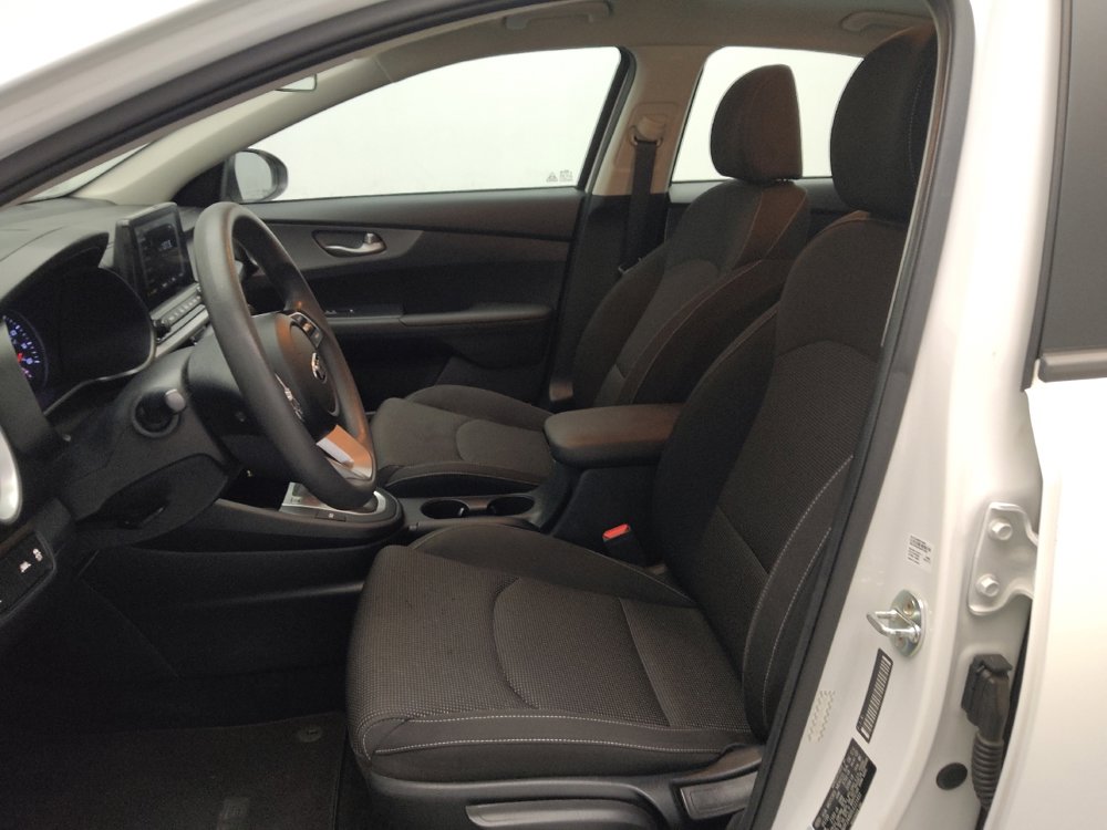 Used 2020 Kia Forte LXS image 17