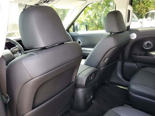 Used 2026 Hyundai Palisade Limited image 11