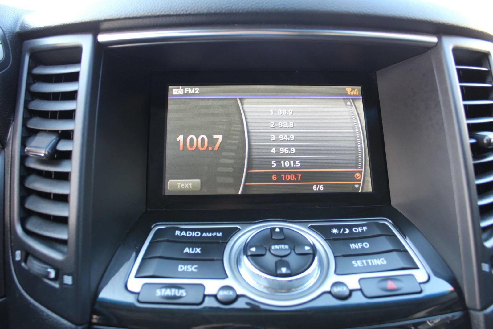 Used 2017 INFINITI QX70 2WD image 20