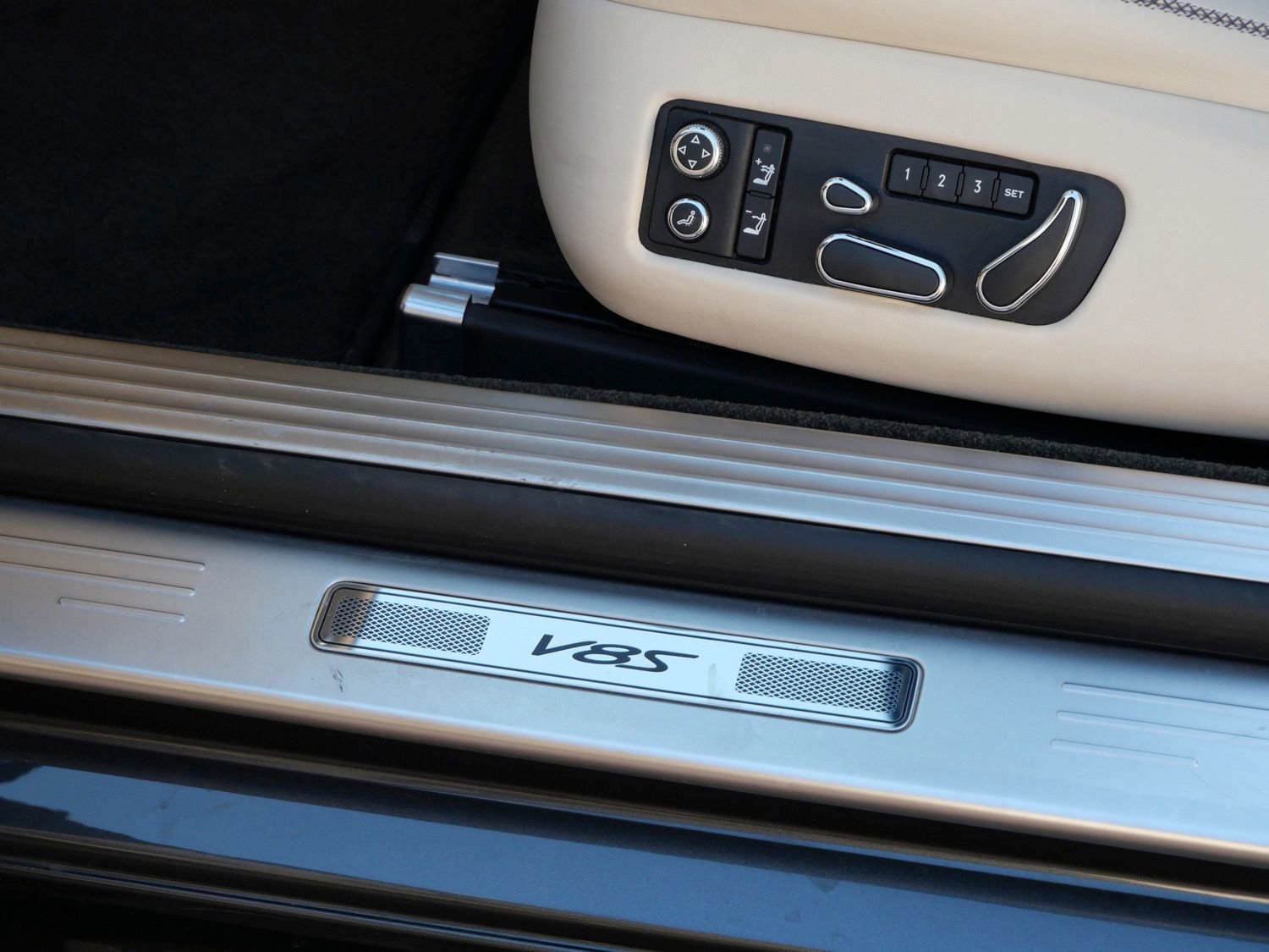 Used 2017 Bentley Continental GT V8 S image 16