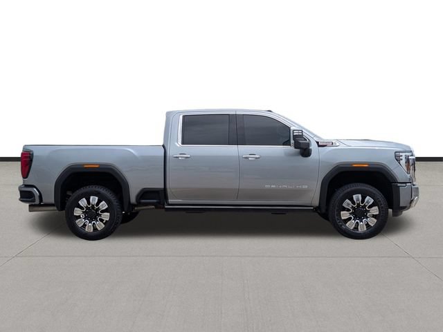 Used 2024 GMC Sierra 2500 Denali w/ Denali Reserve Package AWD/4WD image 4