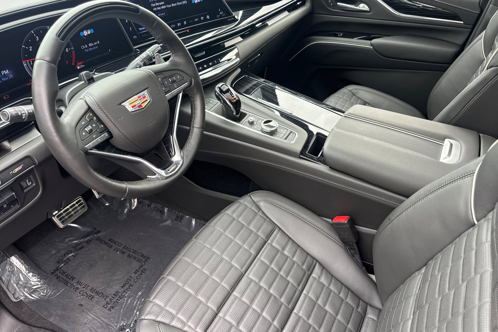 Certified 2024 Cadillac Escalade V w/ Heavy-Duty Trailer Package image 9