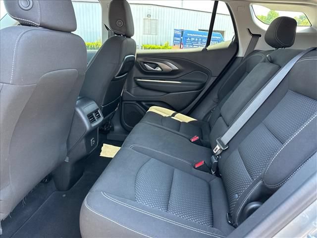 Certified 2024 GMC Terrain SLE AWD/4WD image 16