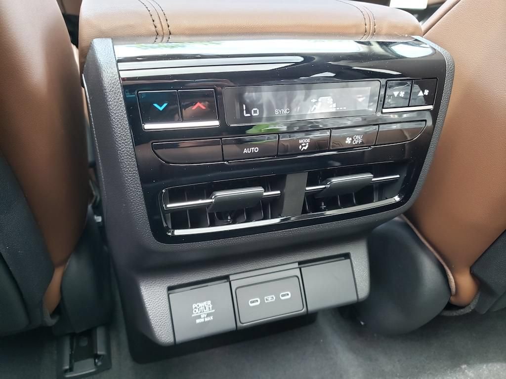 New 2026 Acura MDX SH-AWD w/ Technology Package image 6