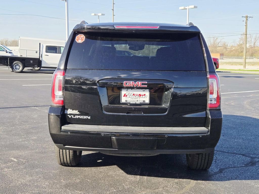 Used 2015 GMC Yukon SLT w/ HD Trailering Package image 4