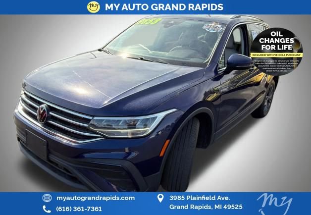 Used 2022 Volkswagen Tiguan SE AWD/4WD image 1