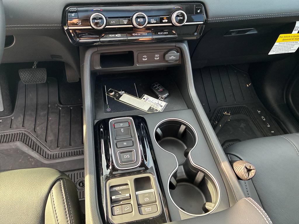 New 2026 Honda Pilot Touring image 15