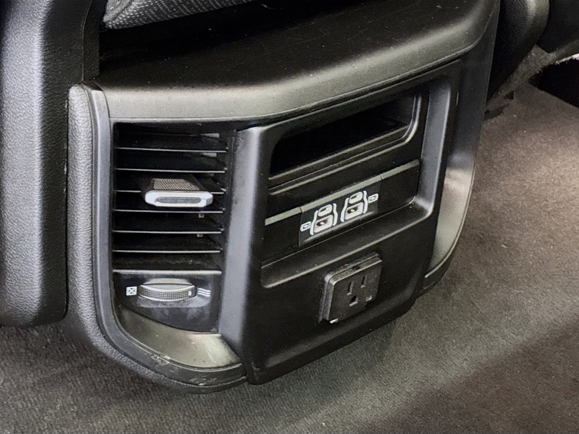 Used 2021 RAM 1500 Laramie image 15