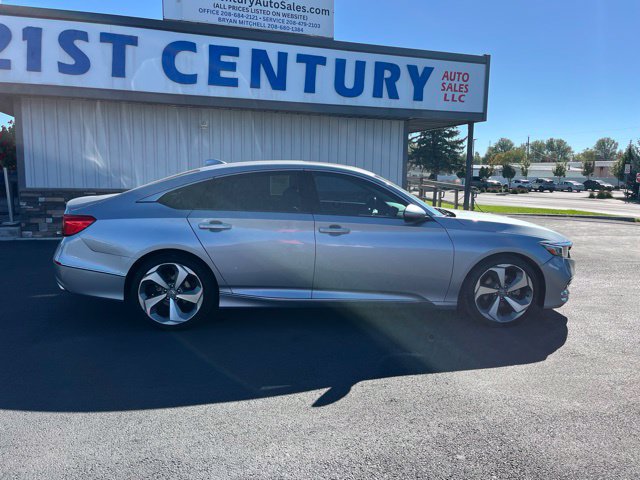 Used 2018 Honda Accord Touring image 20