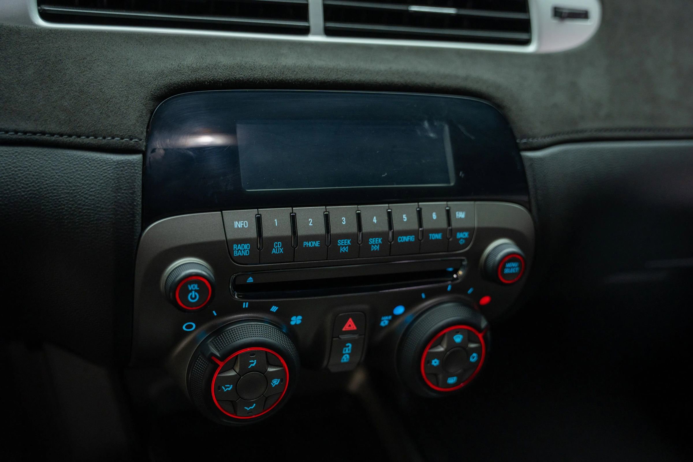 Used 2015 Chevrolet Camaro Z/28 image 27