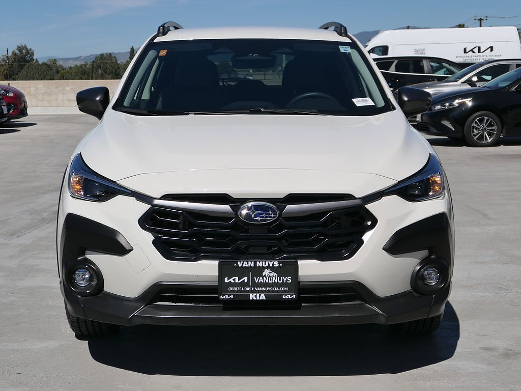 Used 2024 Subaru Crosstrek 2.0i Premium w/ Crosstrek Mirror Package AWD/4WD image 8