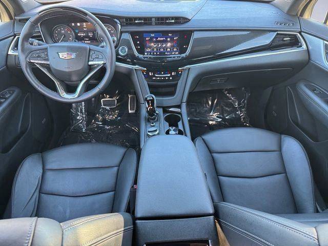 Used 2023 Cadillac XT6 Sport w/ Technology Package image 13